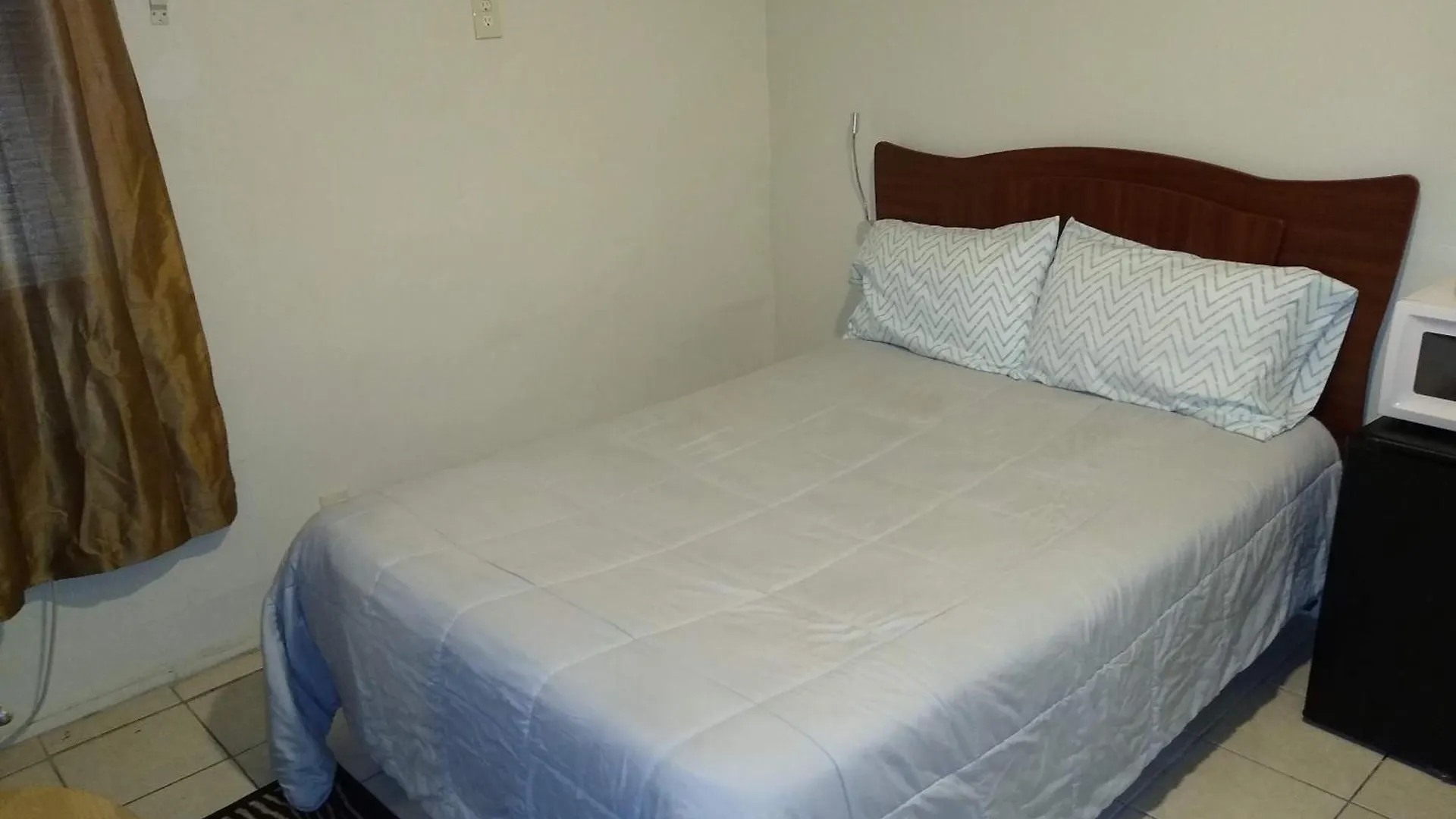 Two Bedroom Apartment - North East Bronx location